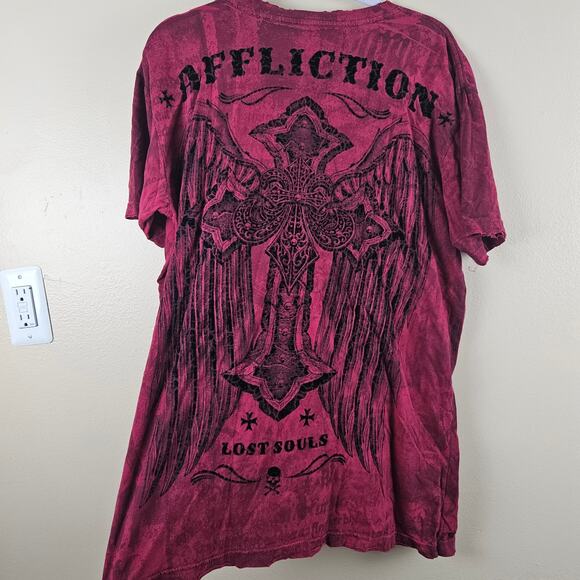 Affliction Lost Souls Red Cross T Shirt Size Mens XL - Picture 3 of 6